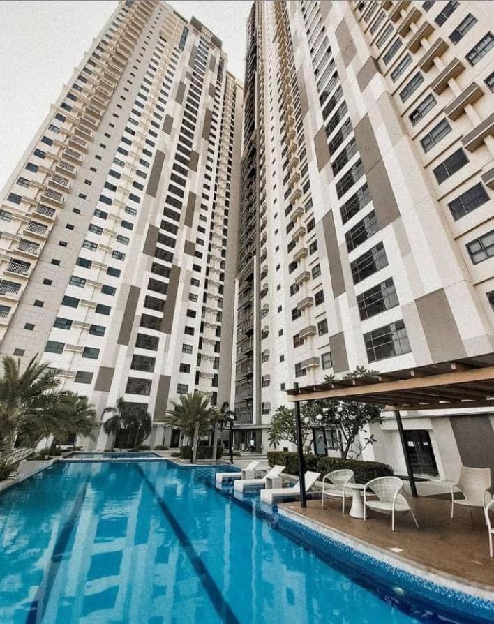 Horizon 101 A1 Shortwalk Robinson Mall Mango Square Bars Free Pool Appartement Cebu Buitenkant foto